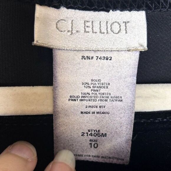 Women's Vintage Black Velvet Boat Neck Pendant Animal Print Holiday NYE Blouse - Picture 6 of 6